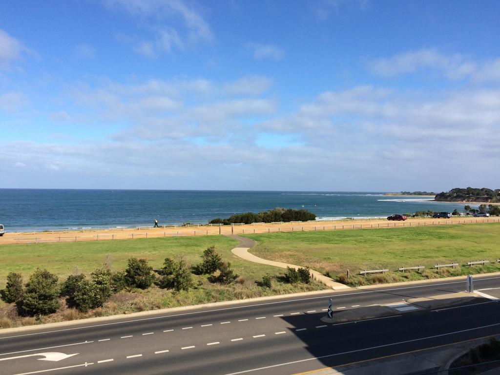 Onshore Torquay Rum bild